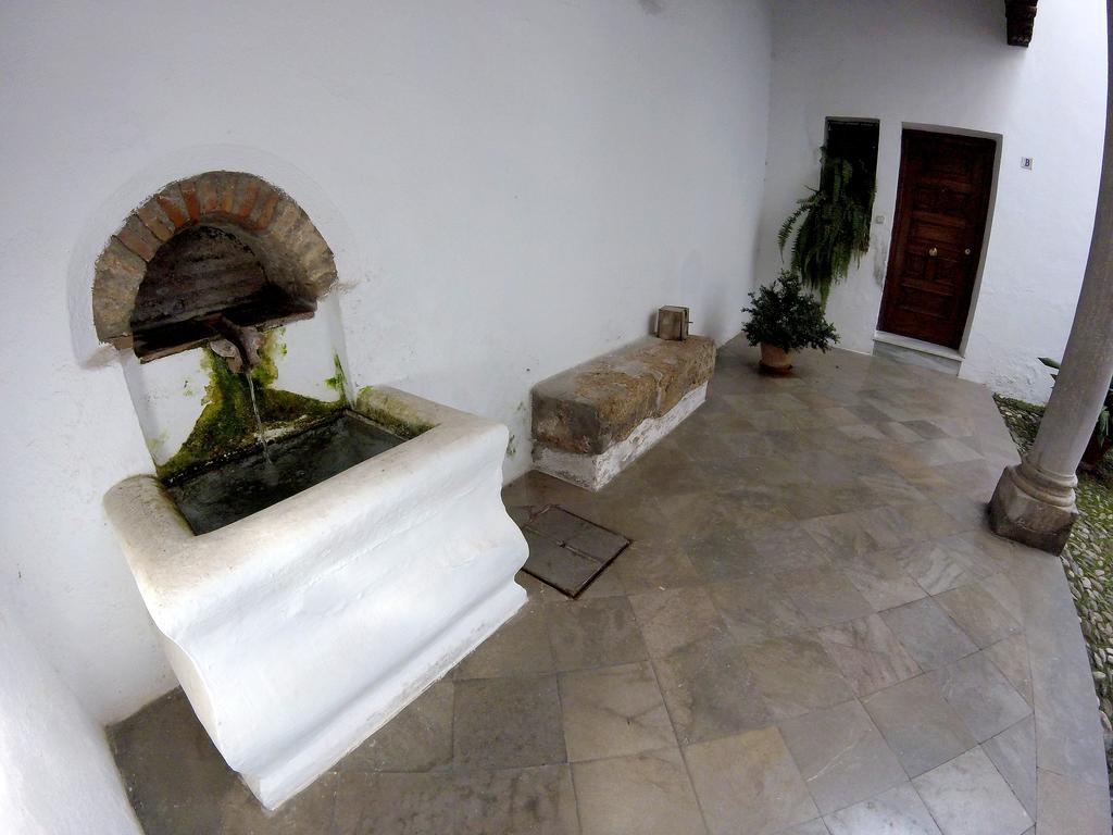 فندق غرناطةفي  Horno De La Merced المظهر الخارجي الصورة